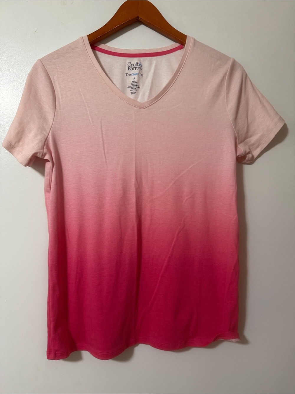 croft & barrow Pink Ombre V-Neck Short Sleeve Tee